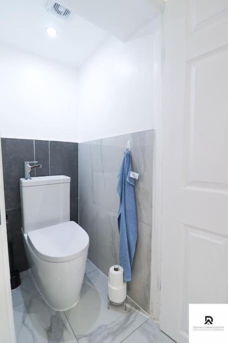 Den Accommodation & Short Lets Greenwich London - 3 Bed House Ngoại thất bức ảnh