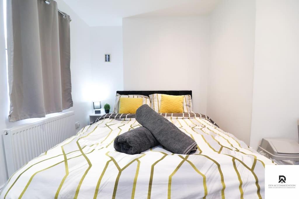 Den Accommodation & Short Lets Greenwich London - 3 Bed House Ngoại thất bức ảnh